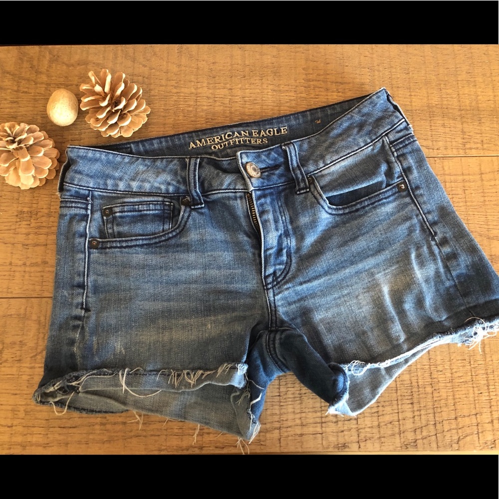 American Eagle Shorts Women’s